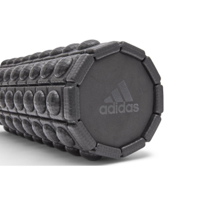 Массажный валик 33 см Adidas, черный